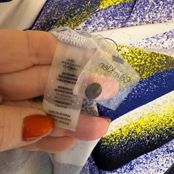 NWOT Calvin Klein Purple, White & Yellow Print Sleeveless Blouse PLUS: 2X     #M - Picture 7 of 8